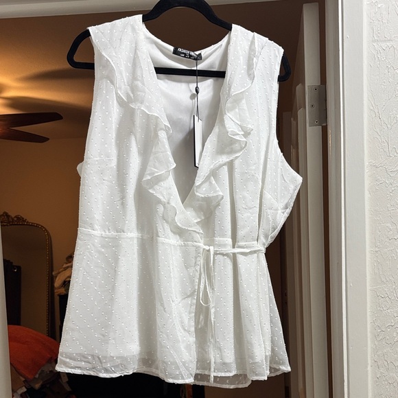 ASOS Fashion Union White Ruffled Blouse - Picture 1 of 3